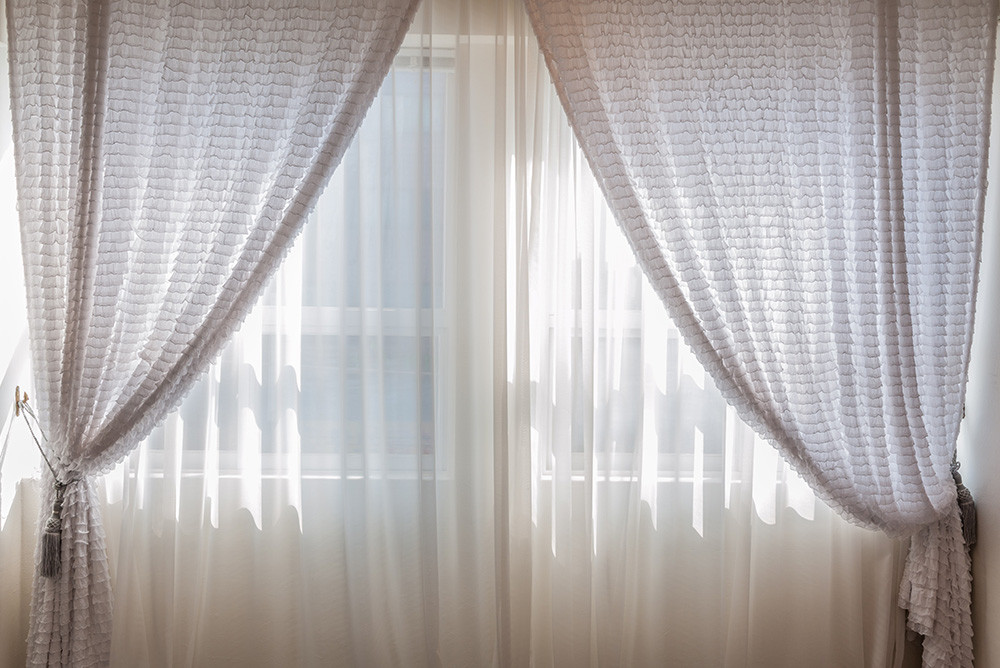 Cleaning Curtains at La Teinturerie: your dry cleaners paris